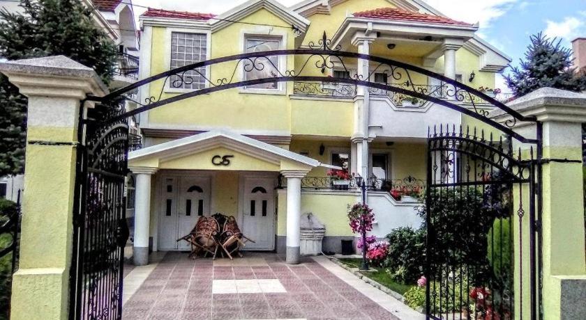 Villa Kraljevski Kumanovo Exterior photo